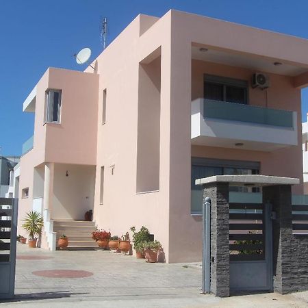 Valentina'S Luxe Apartment Mastihari Exterior foto