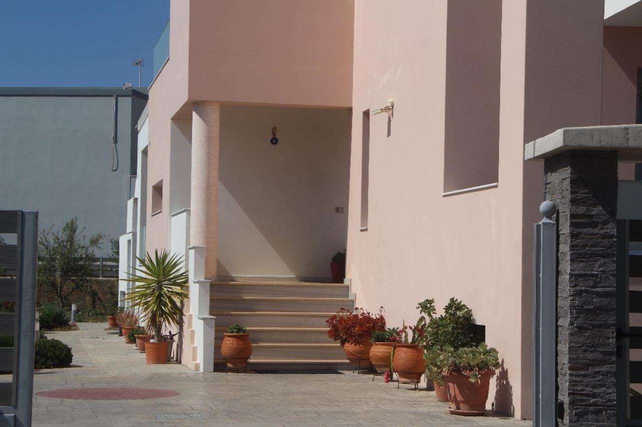 Valentina'S Luxe Apartment Mastihari Exterior foto
